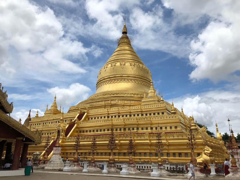 Schwedagonská pagoda v Myanmaru.