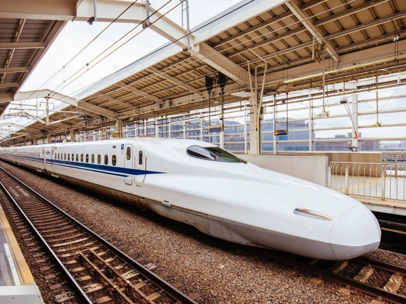 Vysokorychlostní vlak Shinkansen N700.
