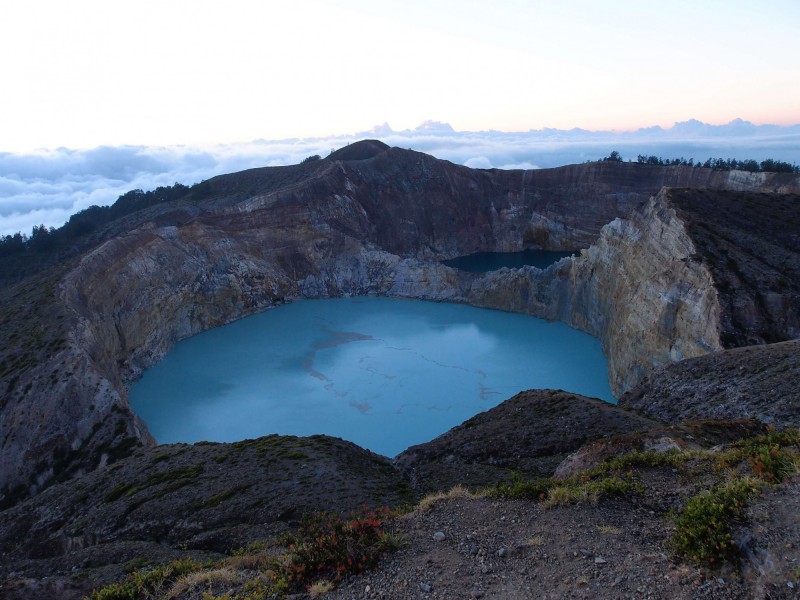 Sopka Kelimutu v Indonésii