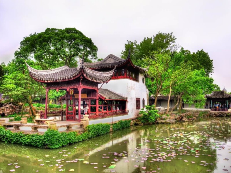 Tradiční čínská zahrada v Suzhou.