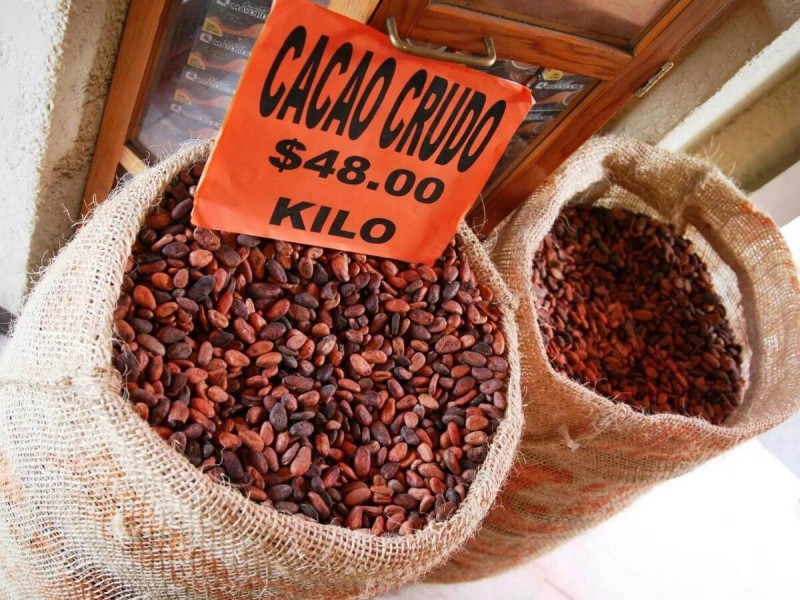 Syrové kakao, které se prodává na kila.
