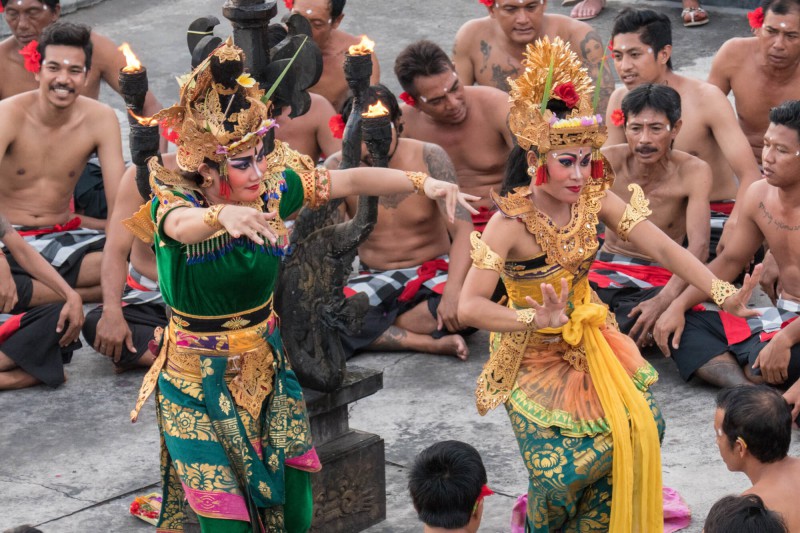 Tanečnice tance Kecak