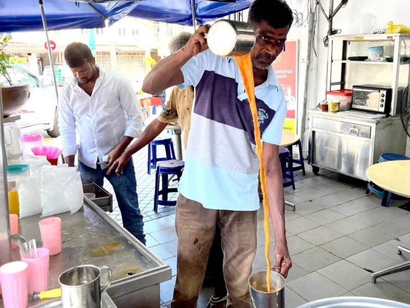 Příprava Teh Tarik.