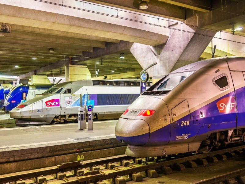Vysokorychlostní vlak TGV.