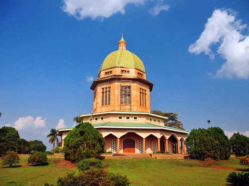 Chrám Bahai v části Kampala v Ugandě.