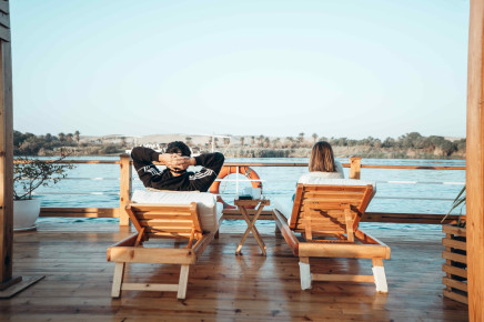 Klíčem k zážitkům této cesty jsou 4 noci na plachetnici jako vystřižené z románů Agathy Christie.