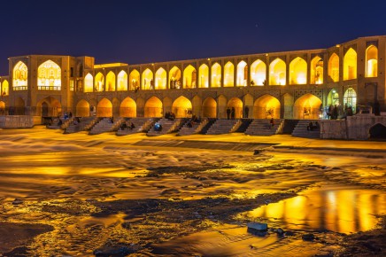 Slavný most v Íránu