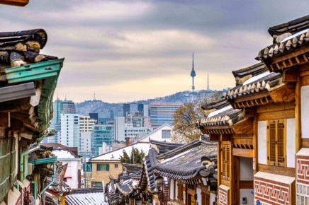 Seoul je město, kde se mísí historické paláce s moderními mrakodrapy.