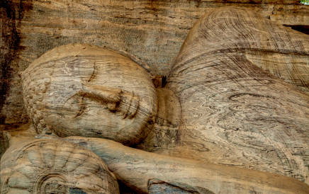 S CK SEN navštívíte i skalní chrám Gal Vihara v Polonnaruwa