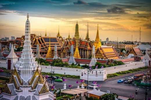 Královský palác v Bangkoku září zlatem