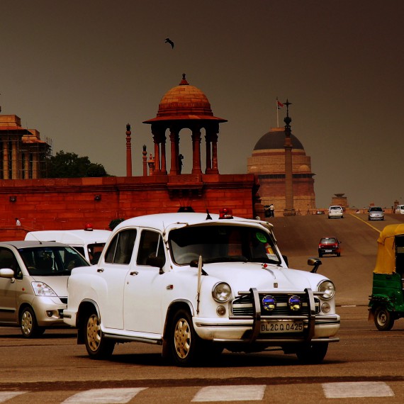 Závan staré koloniální Indie v Dillí je ještě stále cítit