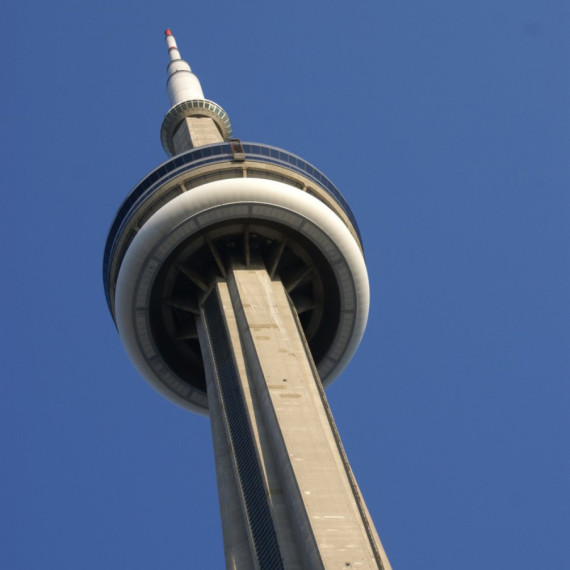Toronto - CN Tower, stále jedna z nejvyšších staveb světa