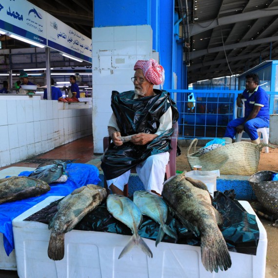 Čerstvě ulovené ryby na místním thu