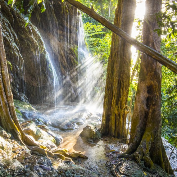 Vodopád Hughs Dale na Vánočním ostrově 