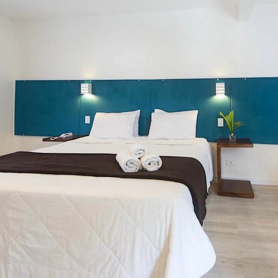 V ceně zájezdu je 3* hotel blízko pláže. Nedávno byl tento hotel zrekonstruovaný, v prostorných pokojích si oddechnete a načerpáte novou sílu