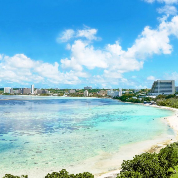 Na ostrově je nejznámější zátoka Tumon, kde se nachází i náš hotel