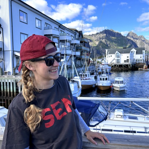 SEN ve Henningswearu