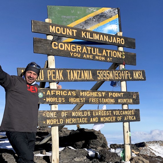 Dobijte s CK SEN střechu Afriky