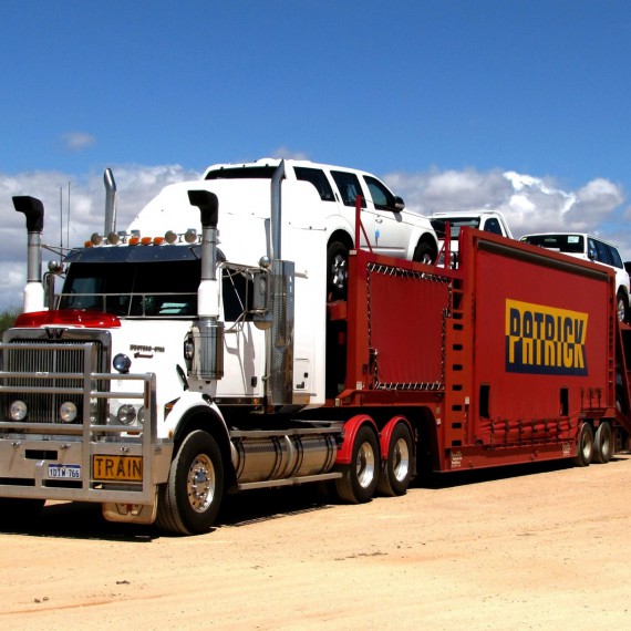 Silniční vlak v západní Austrálii 