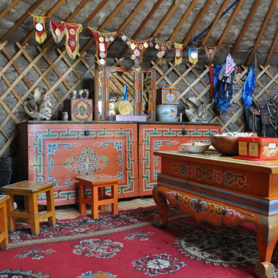 Domáci jurta na poušti v Gobi