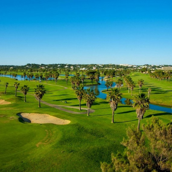 I golfisti zde najdou potěšení