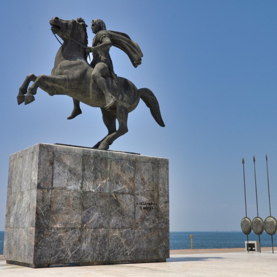 První kontakt s Alexandrem Velikým na lákavé promenádě v Soluni