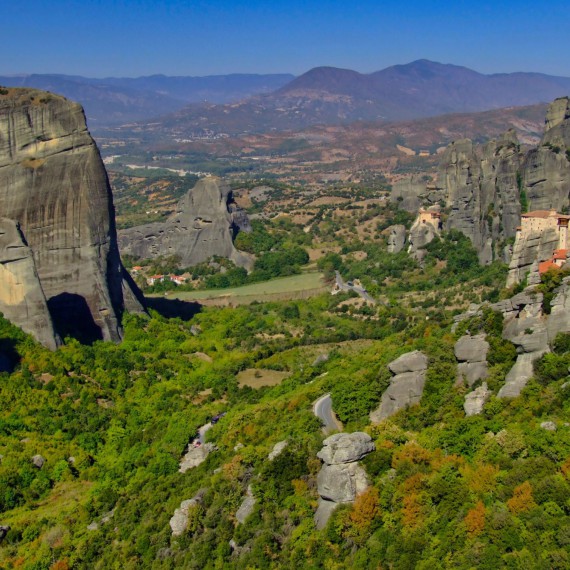 Meteora patří k pýše celého Řecka a vidět kláštery na vlastní oči je obrovským zážitkem