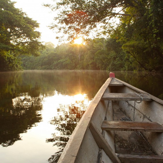 Plavba loďkou po Amazonii