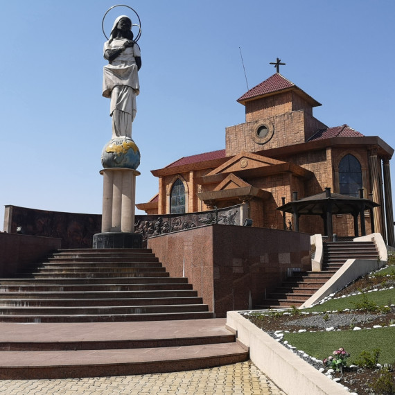 Malabo nabízí zajímavé památky a památníky.