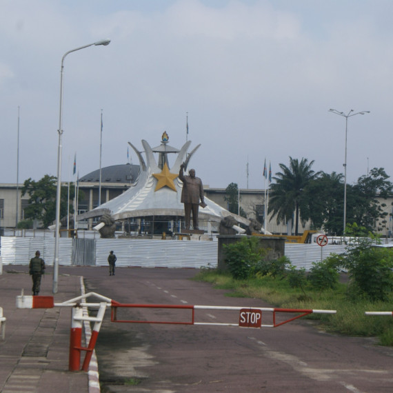 Zastavíme se iu mauzolea bývalého prezidenta Laurent-Désiré Kabily.