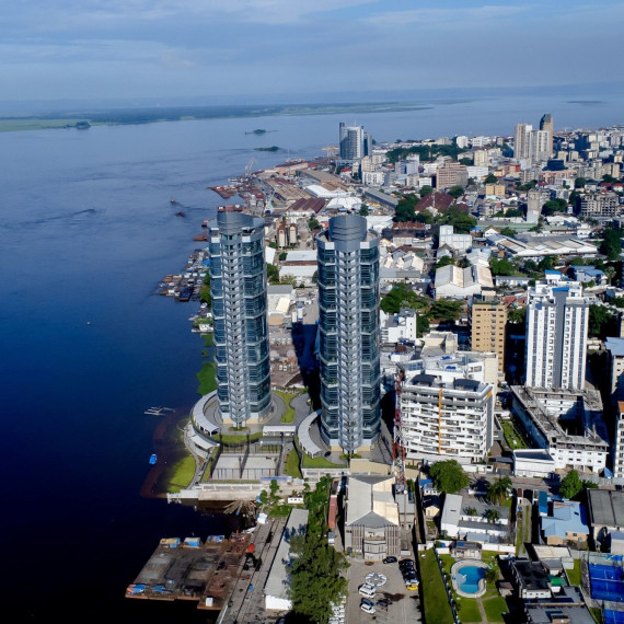 Řeka Kongo dělí dvě nejblíže položená hlavní města na světě. Jsou od sebe vzdáleny na nejužším místě 1,5 kilometru.