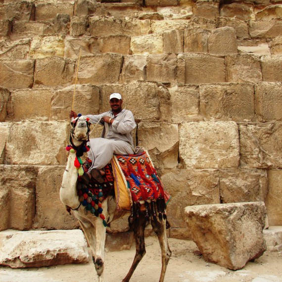 Svezete se na vebloudech s místními průvodci