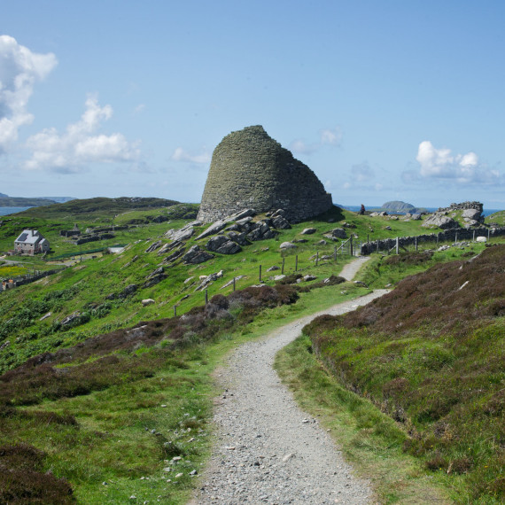 Broch CARLOWAY je nejkrásnějším na světě. Masivní kruhová kamenná stavba stará přes 2000 let