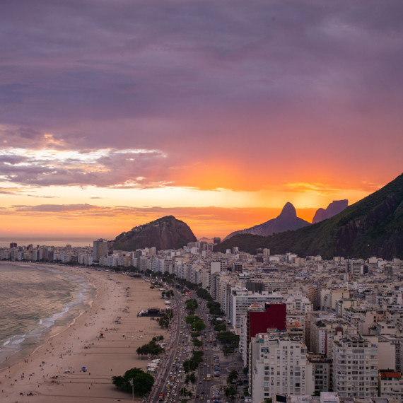 Poslední západ slunce v Riu a pokračujeme na expediční část do Pantanal.