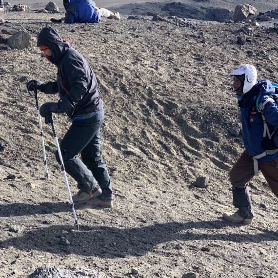 Míříme do base campu, poslední kroky před  Barafu hut