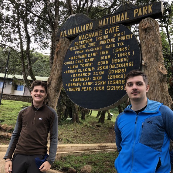 Naše cesta je postavená na Lemosho Route, která je mezi domorodými průvodci ta nejoblíbenější