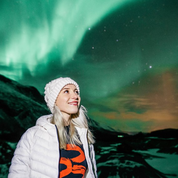 Pozorování polární záře na Islandu 