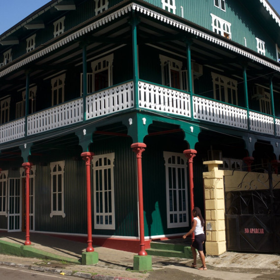 Casa Verde v bývalé španělské kolonii ve městě Malabo.