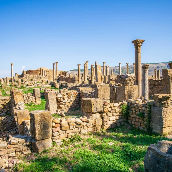 Djemila je nádherné město. 