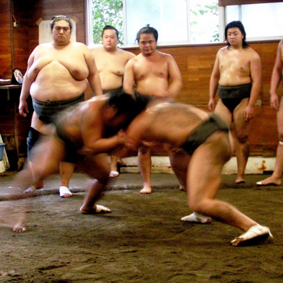 S námi se dostanete i na pravý trénink sumo bojovníků