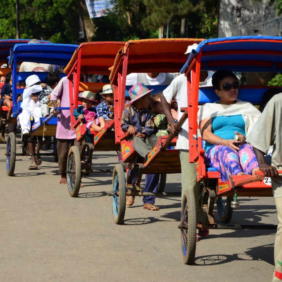 Projížďka rikšou po Antsirabu