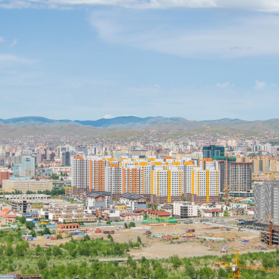 Země si prošla také svým demografickým rozvojem, čehož svědky jsou i sídliště.