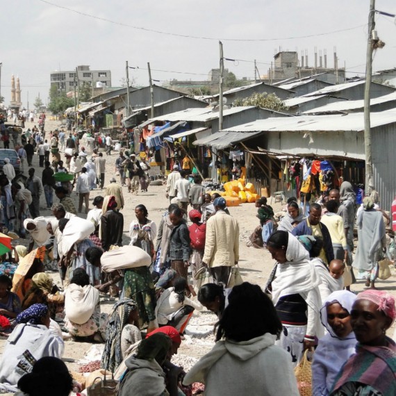 Město žije ruchem tržiště