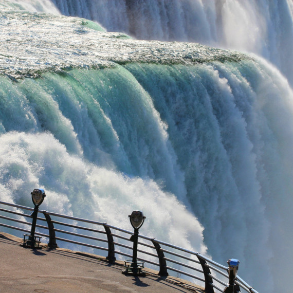 Niagarské vodopády - Dotkněte se vody