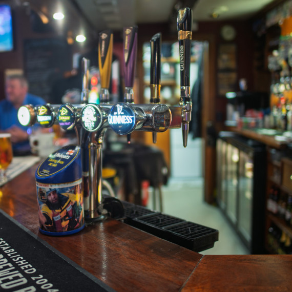 Bar na ulici, která byla vyhodnocena jako nejkrásnější 