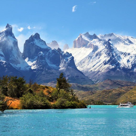 Vyjíždíme na celodenní výlet do Chile, návštěva nejznámějšího národního parku Patagonie TORRES DEL PAINE.
