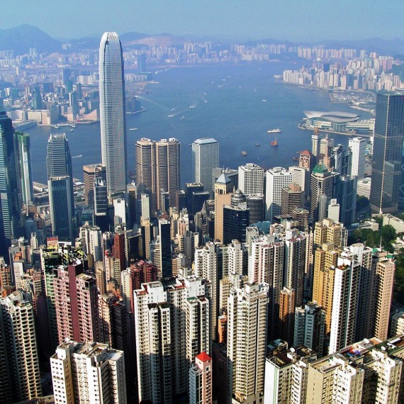 Výhled na panorama Hongkongu z Victoria Peak