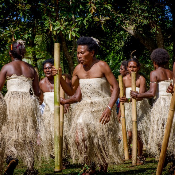 Dodnes zde žijí tradičním životem