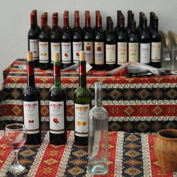 Nejen Gruzínci, ale Arméni vyrábí víno