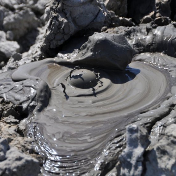 Budeme sledovat výbuchy bahenních sopek, velký zážitek